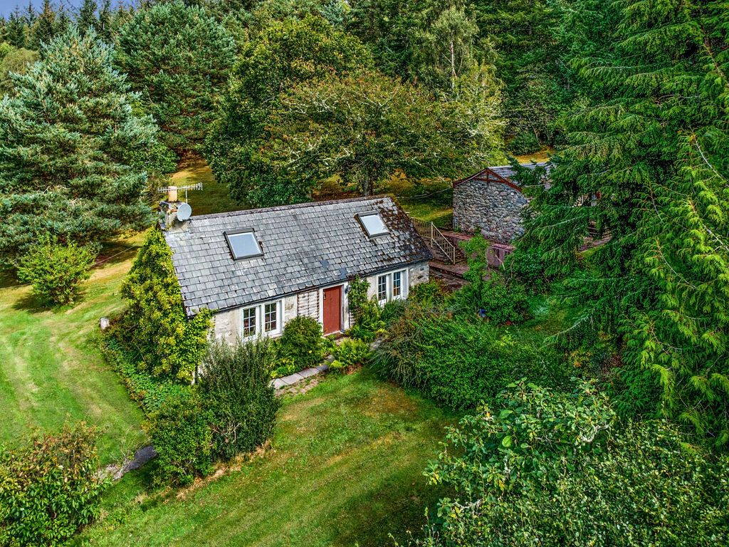 Property photo 2 of 31 Averon