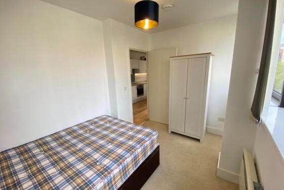 Property photo 3 of 5 4