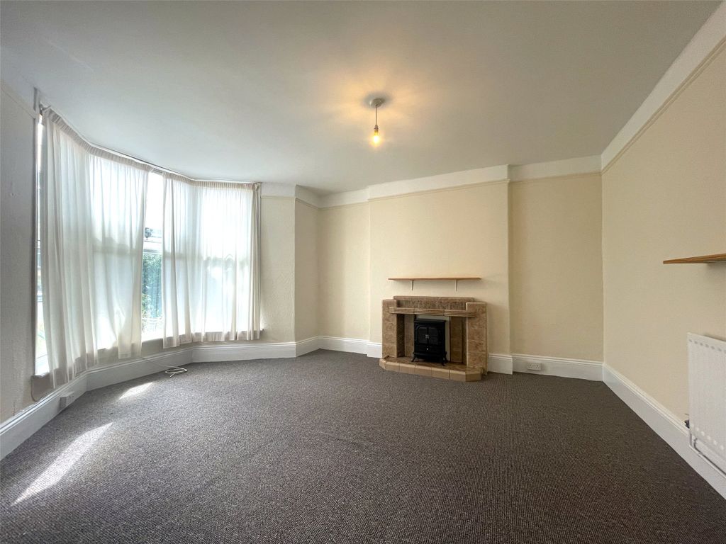Property photo 3 of 12 Picture No. 03