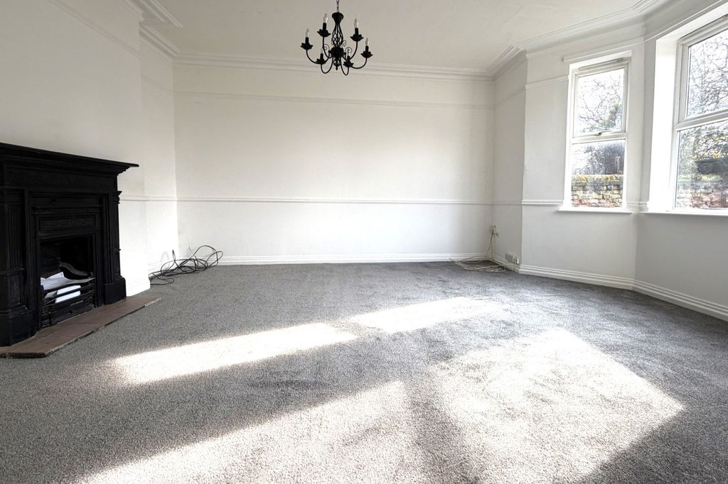 Property photo 2 of 15 Gallery