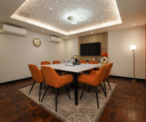 Property photo 3 of 6