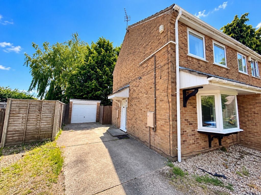 Property photo 1 of 12
