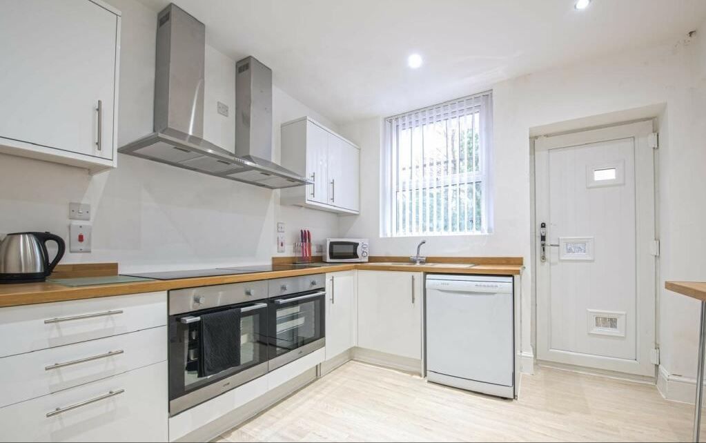 Property photo 2 of 7 Image