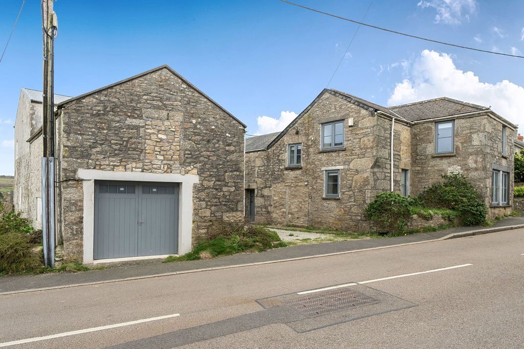 Property photo 1 of 25