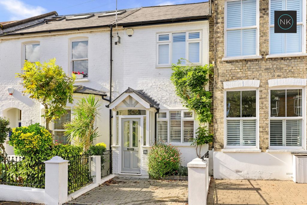 Property photo 1 of 21 5909663