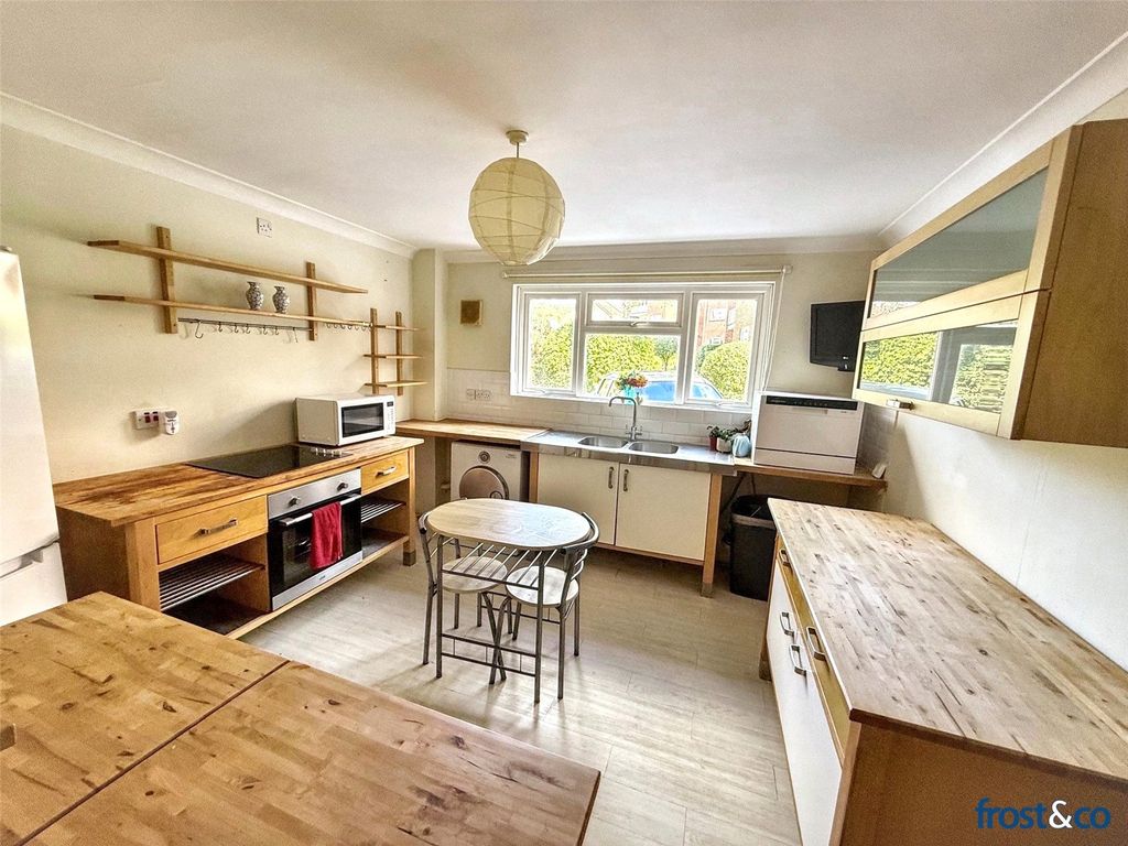 Property photo 3 of 13 Kitchen