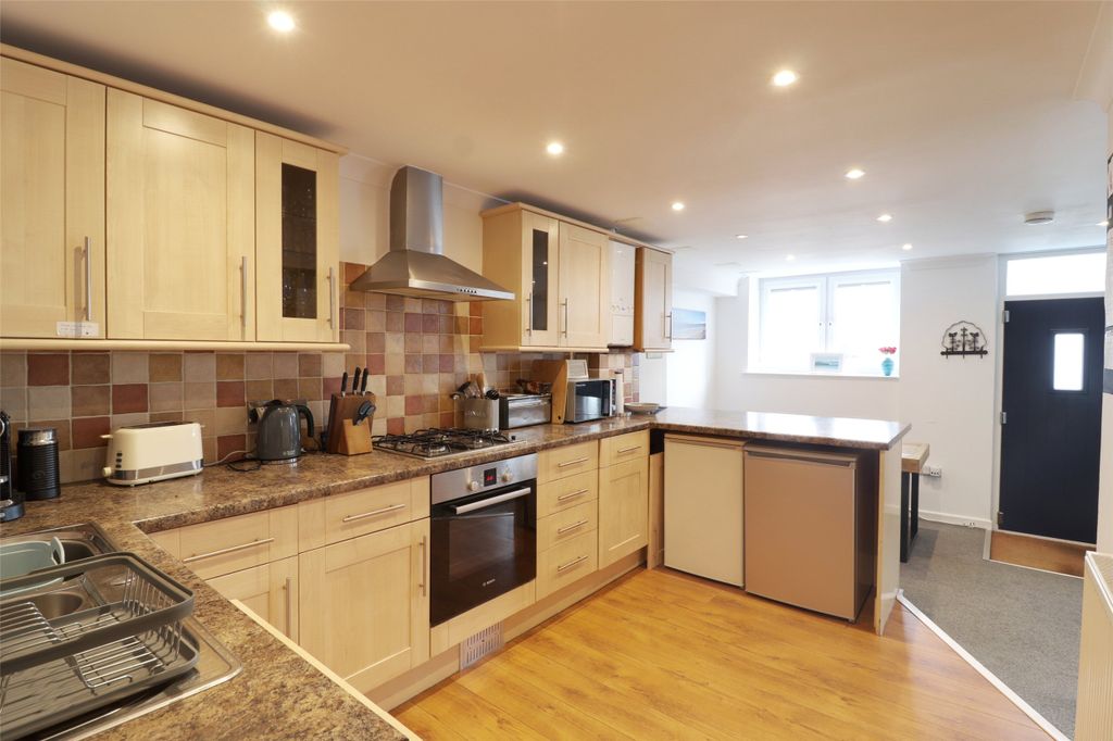 Property photo 3 of 18 3 - Picture No. 18