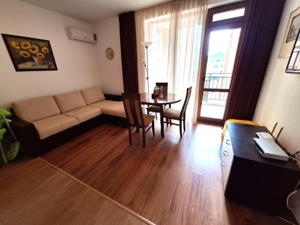 Property photo 3 of 13