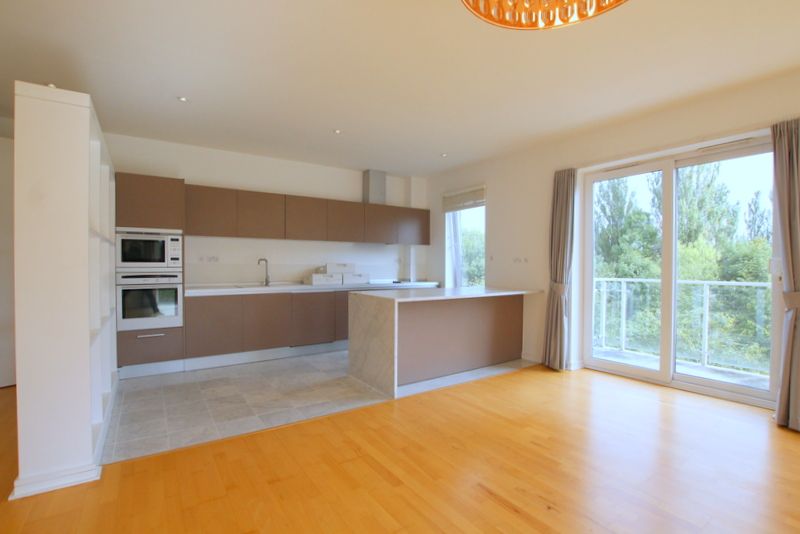 Property photo 2 of 25 2