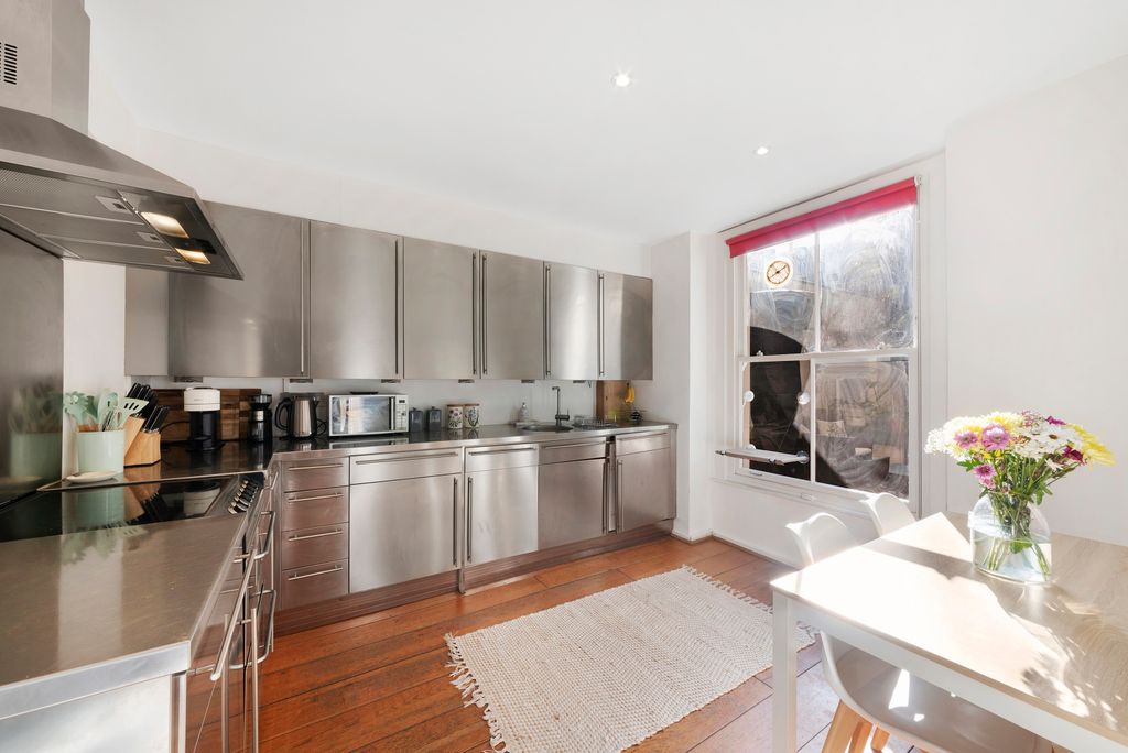 Property photo 3 of 16 Picture No. 26