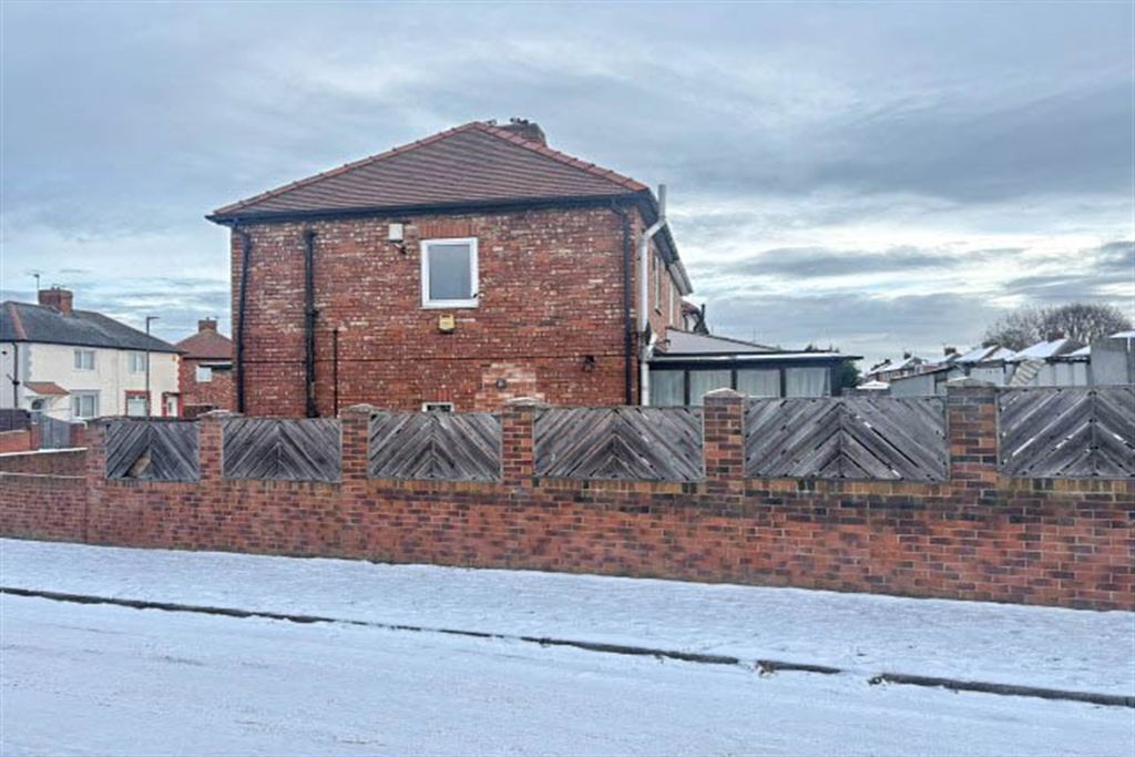 Property photo 2 of 3 Exterior