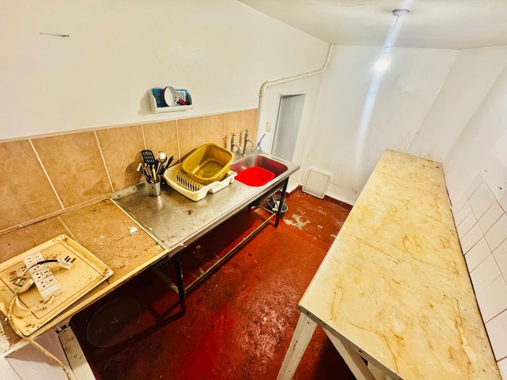 Property photo 2 of 4