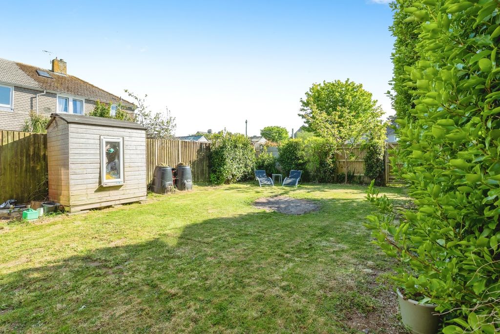 Property photo 3 of 13 Photo