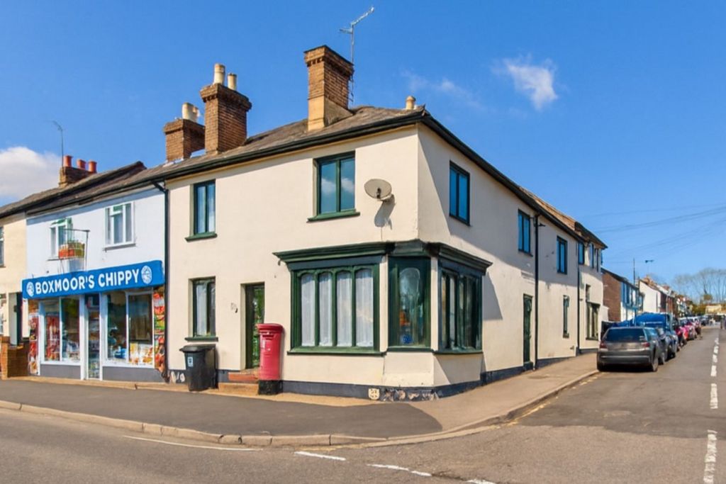 Property photo 1 of 21