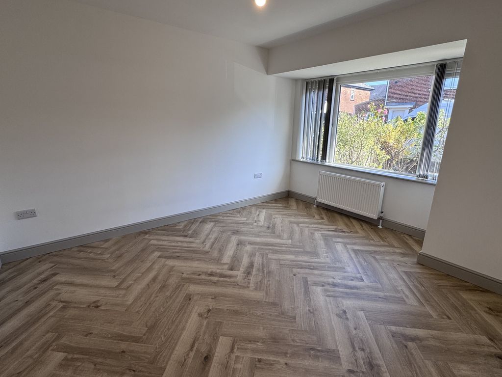 Property photo 3 of 15 Img_6173