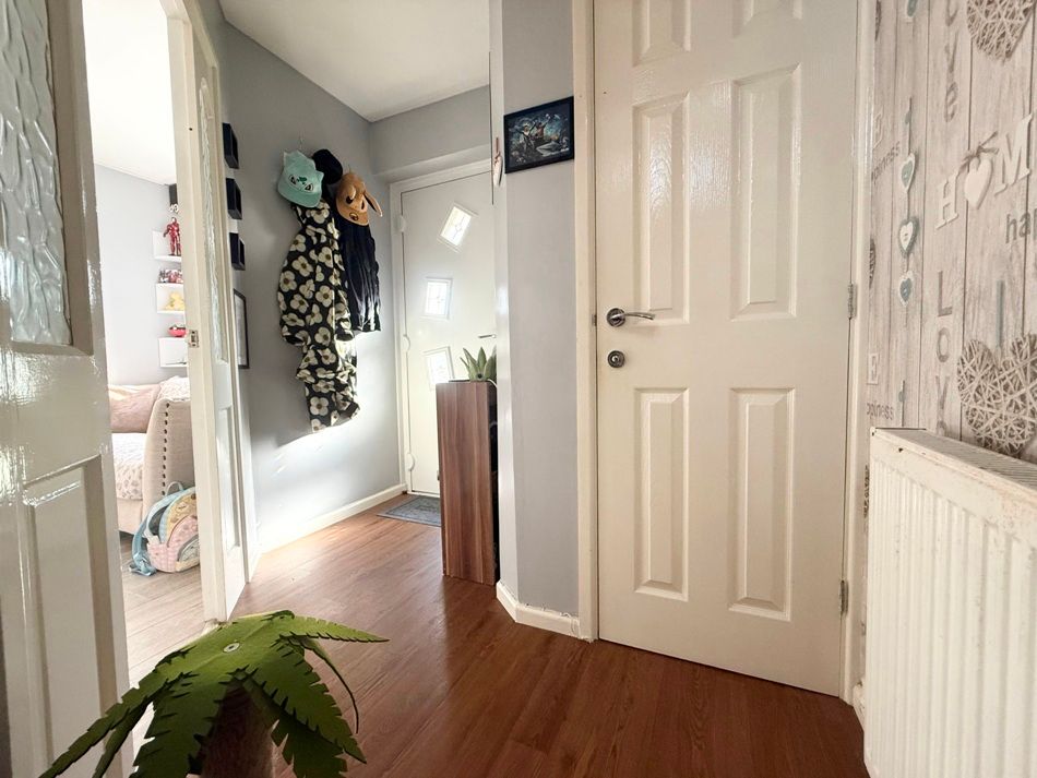 Property photo 3 of 17 Img_E0665