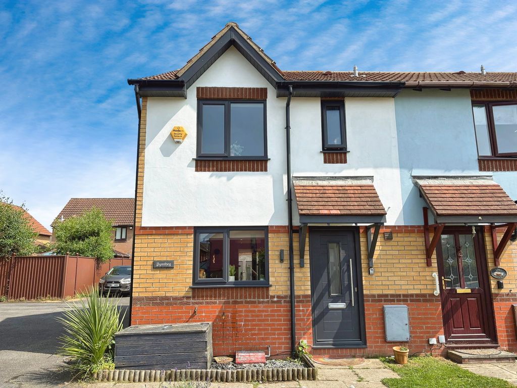 Property photo 1 of 19
