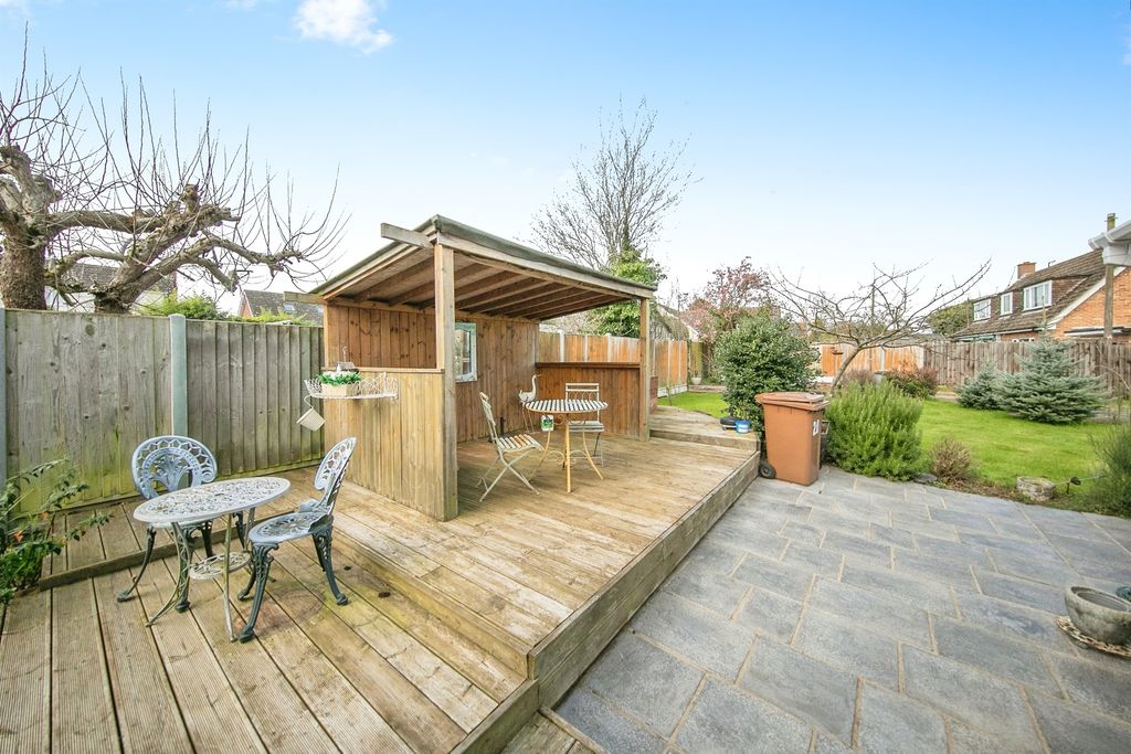 Property photo 3 of 18