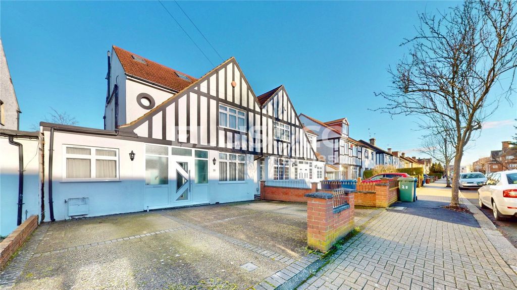 Property photo 2 of 17 Picture No. 13