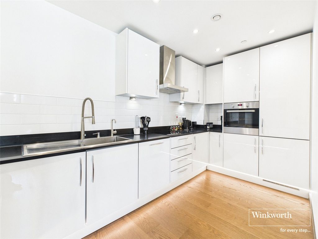 Property photo 3 of 15 Picture No. 06