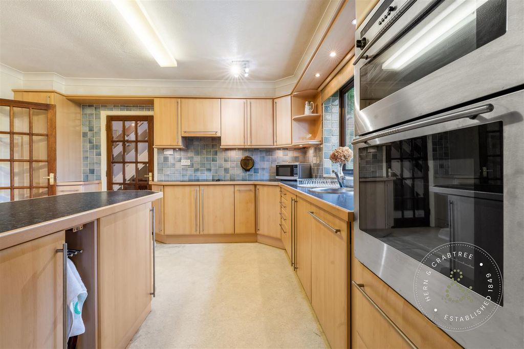 Additional image 23 of 4 bed detached house for saleSt. Fagans Drive, St. Fagans, Cardiff CF5