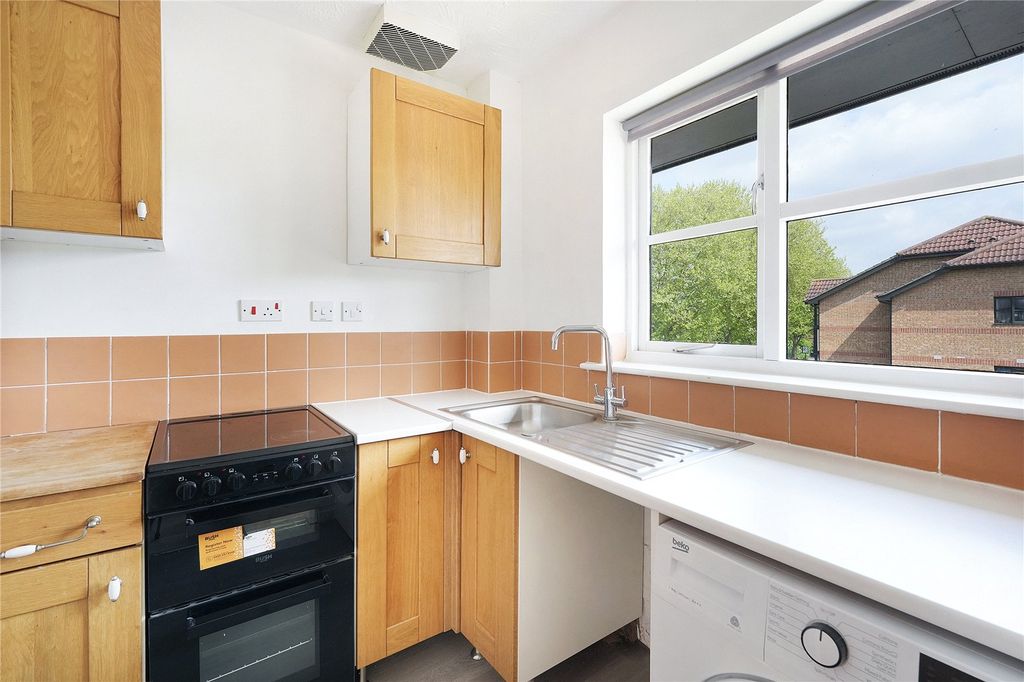 Property photo 3 of 13 Picture No. 21