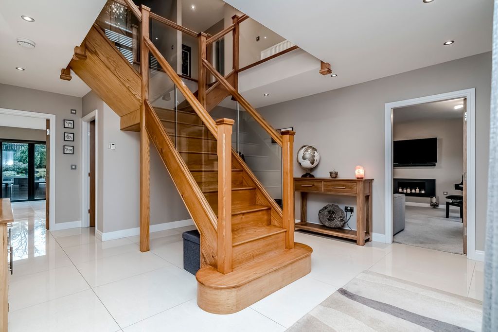 Additional image 4 of 6 bed detached house for saleFarington Lodge Gardens, Farington PR25