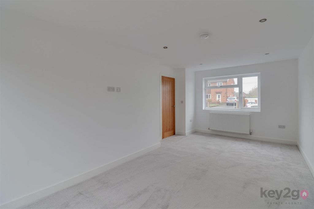 Property photo 3 of 19 Img_6625-Img_6627.Jpg