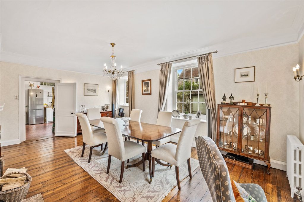 Property photo 2 of 42 Picture No. 33