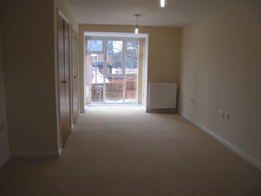 Property photo 3 of 8
