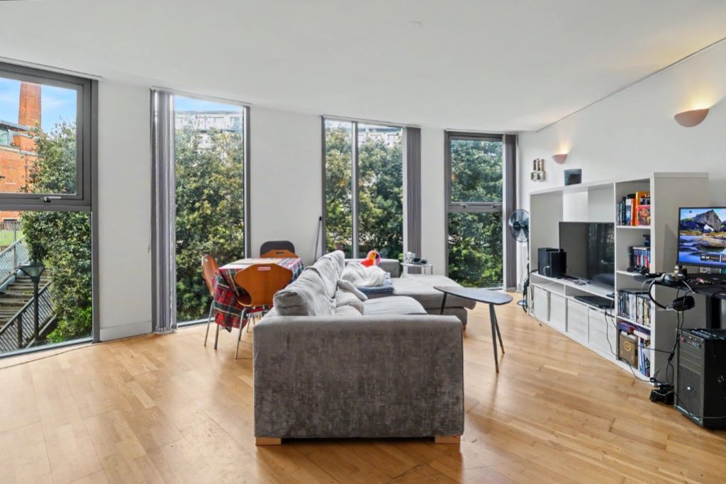 Property photo 1 of 11 Img_6049 (Portal Size)