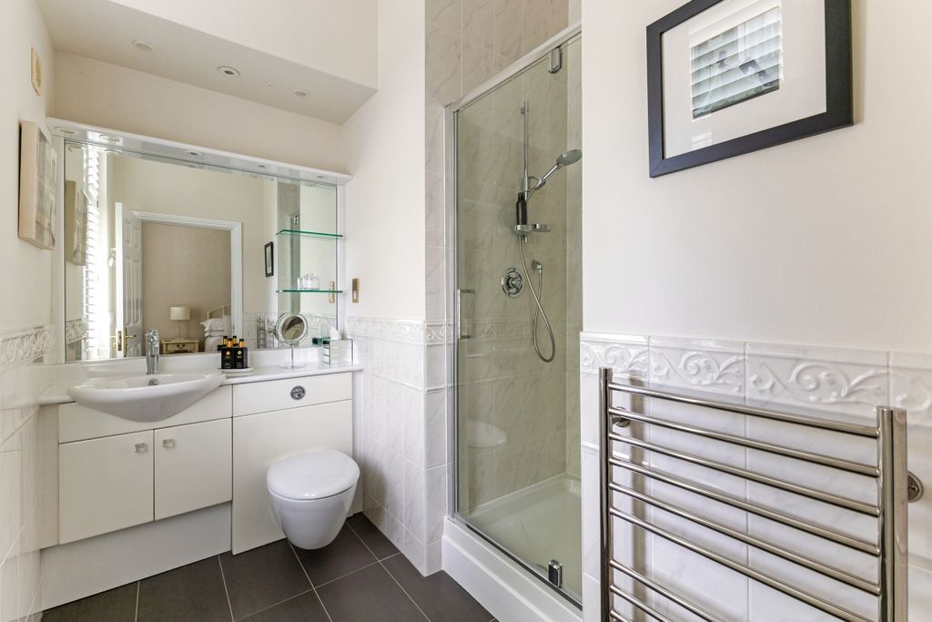 Additional image 17 of 3 bed flat for saleUpper Lodge Way, Coulsdon CR5