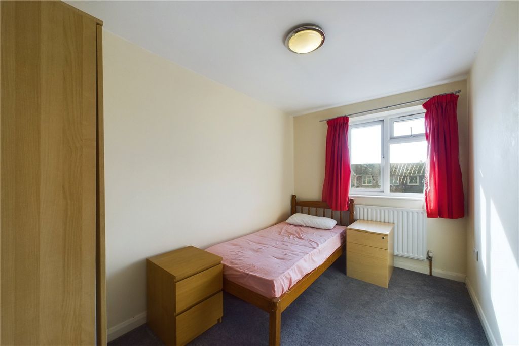 Property photo 1 of 7 Picture No. 37