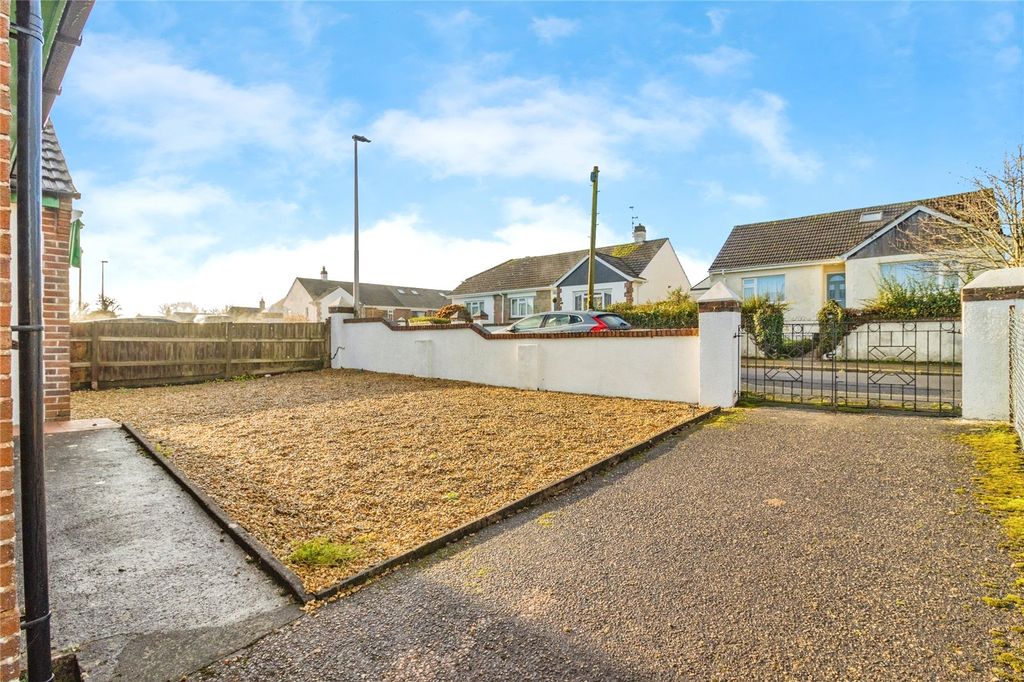 Property photo 2 of 16 Picture No. 05