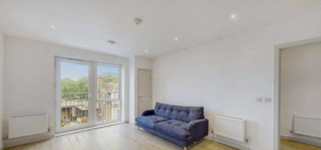 Property photo 2 of 3
