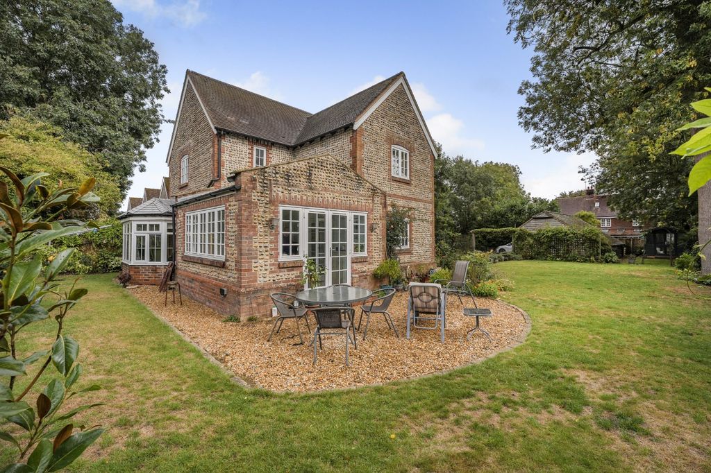 Property photo 2 of 15 Picture No. 03