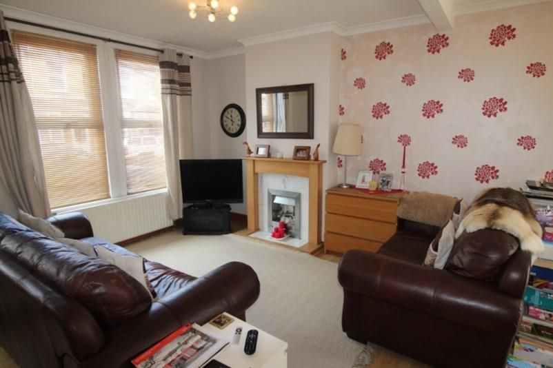 Property photo 3 of 7