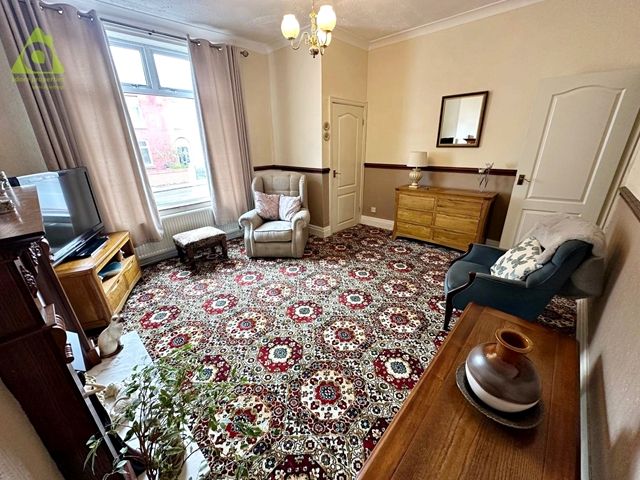 Property photo 3 of 16