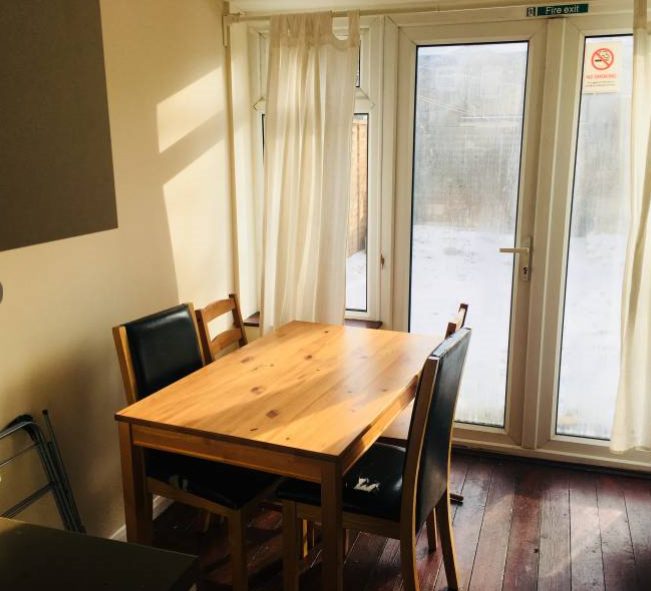 Property photo 3 of 11