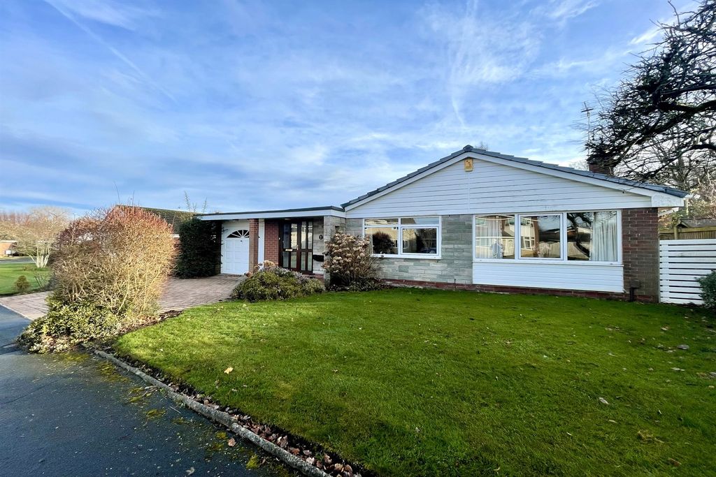 Property photo 1 of 19 (Main)