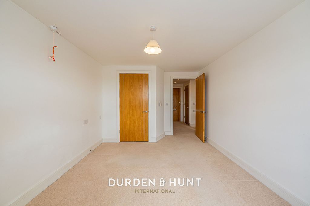 Additional image 9 of 1 bed property for saleHigh Street, Ongar CM5
