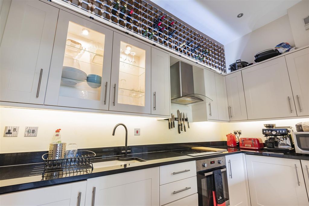 Property photo 3 of 13 750286 (11).Jpg