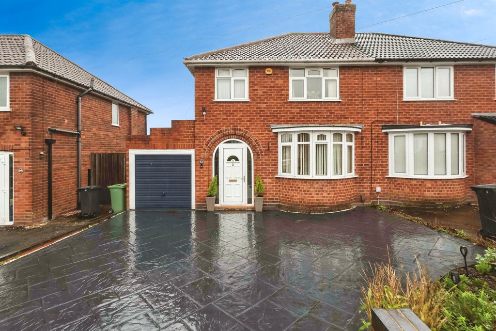 Property photo 1 of 20