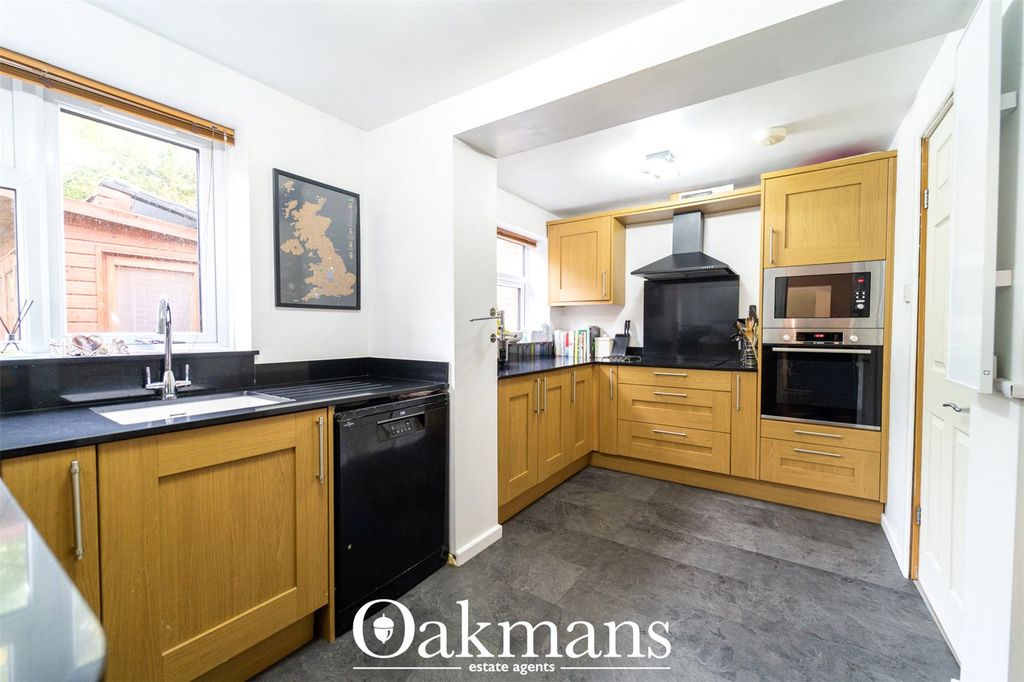 Property photo 2 of 37 Picture No. 06