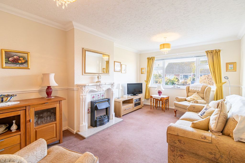 Property photo 2 of 22 3848103