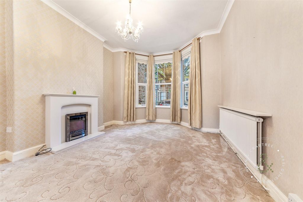 Property photo 2 of 35 Talbot-Street-15.Jpg