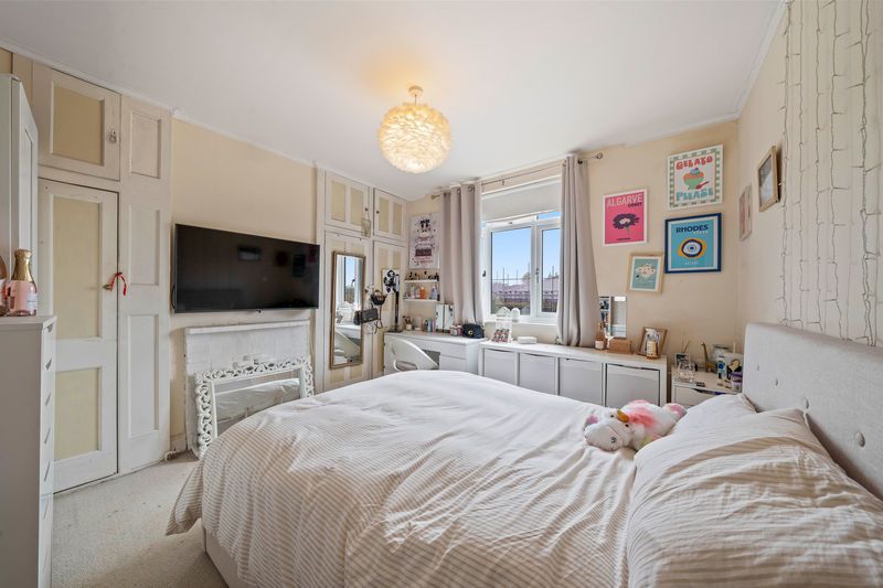 Property photo 2 of 16 Photo 2