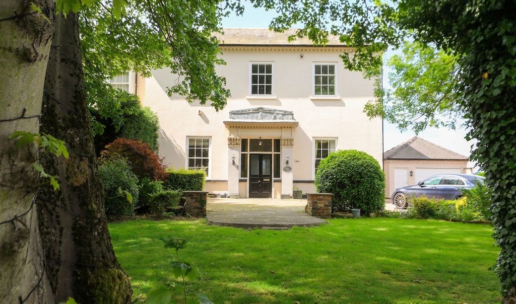 Property photo 1 of 42