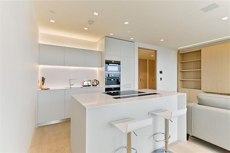 Property photo 3 of 16 Kitchen