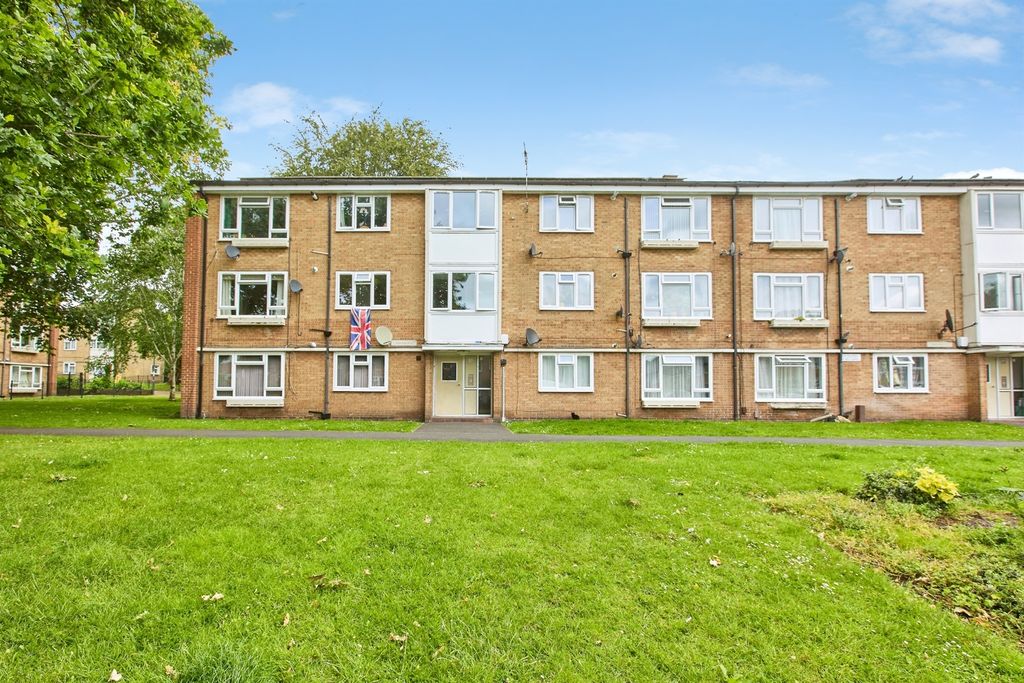 Property photo 1 of 14